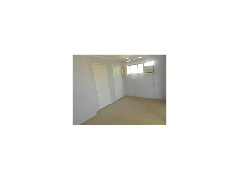 2 Luton Street, Telina QLD 4680