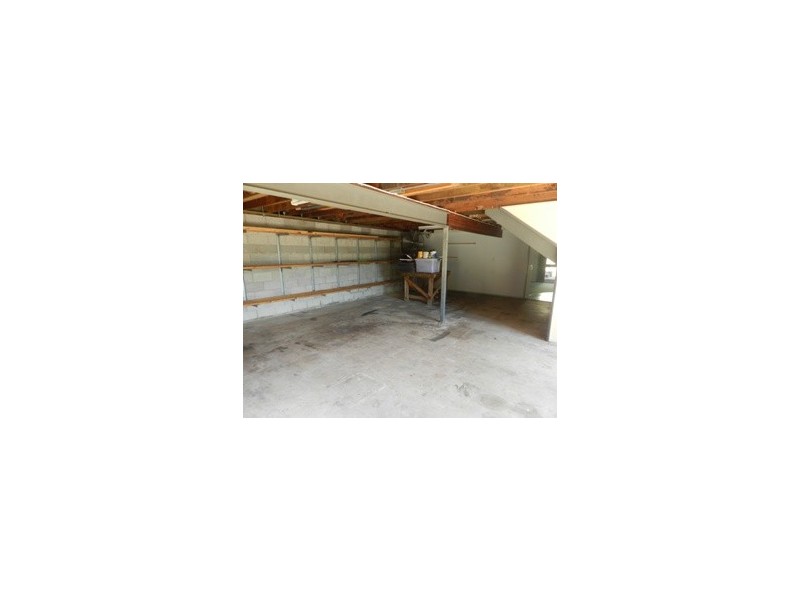 2 Luton Street, Telina QLD 4680