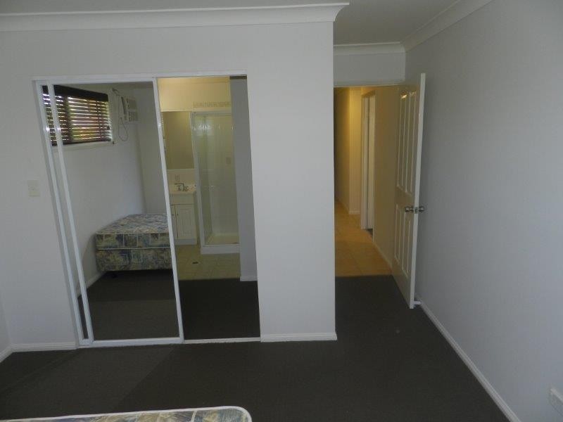 56 Emmadale drive, New Auckland QLD 4680