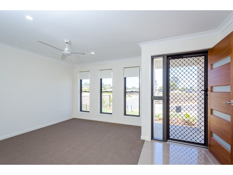 44 Fitzroy Avenue, Clinton QLD 4680