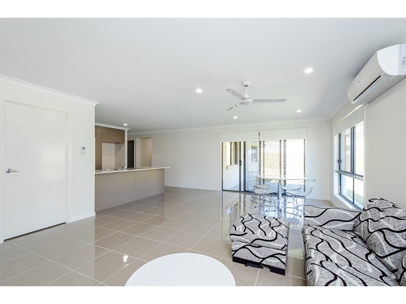 44 Fitzroy Avenue, Clinton QLD 4680