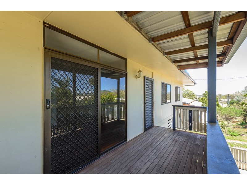 54 Beak Street, New Auckland QLD 4680