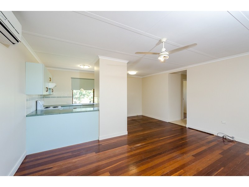 54 Beak Street, New Auckland QLD 4680
