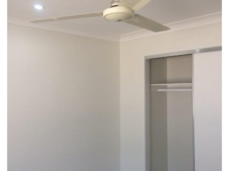 22 Wentworth Place, Glen Eden QLD 4680