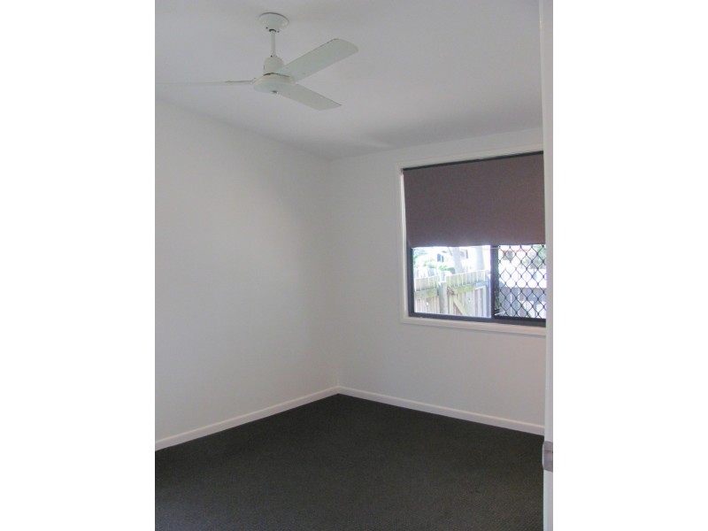 16 Katrina Boulevard, New Auckland QLD 4680