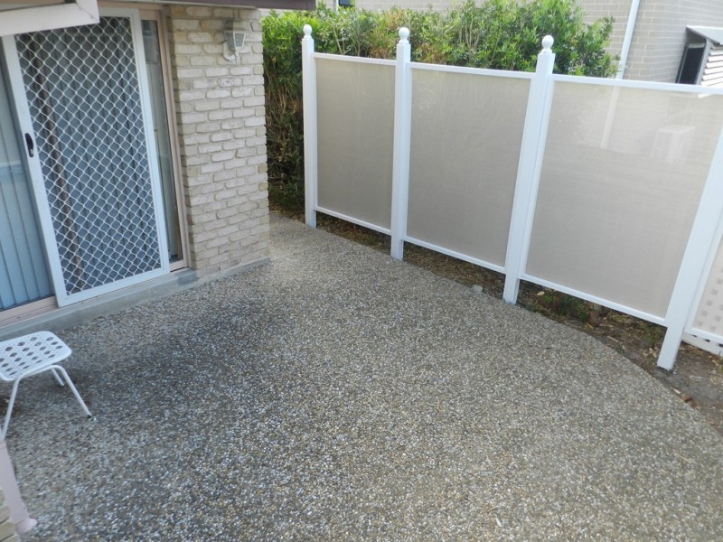 4/6 View Street, West Gladstone QLD 4680