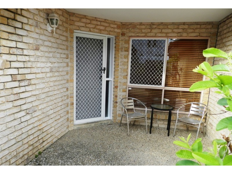 4/6 View Street, West Gladstone QLD 4680