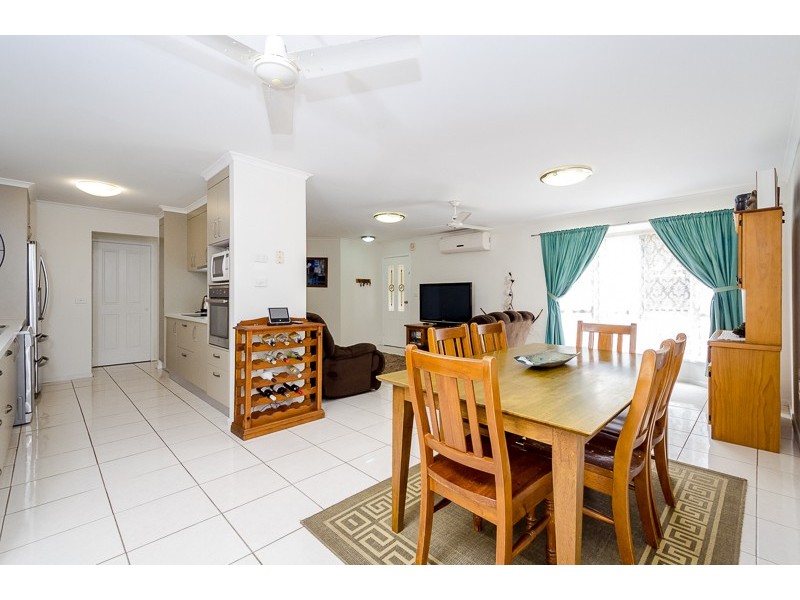 38 Sharyn Drive, New Auckland QLD 4680