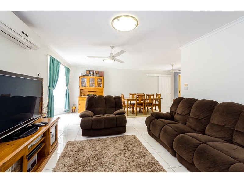 38 Sharyn Drive, New Auckland QLD 4680