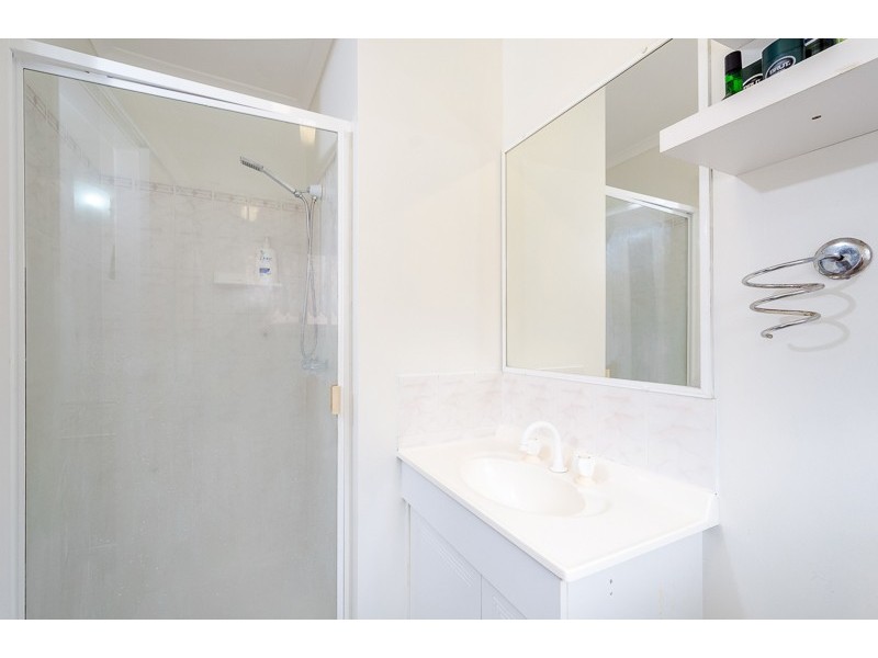 38 Sharyn Drive, New Auckland QLD 4680