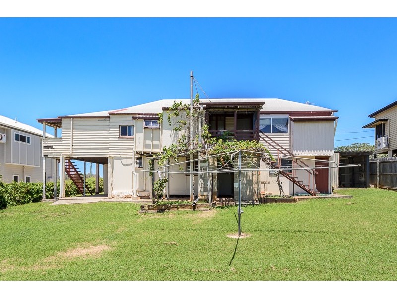 29 Boles Street, West Gladstone QLD 4680