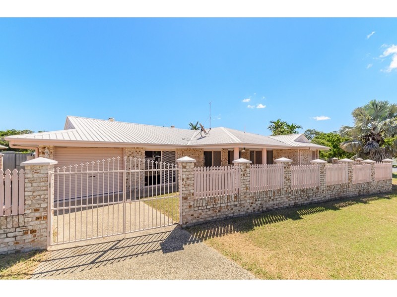 64 Aramac Drive, Clinton QLD 4680