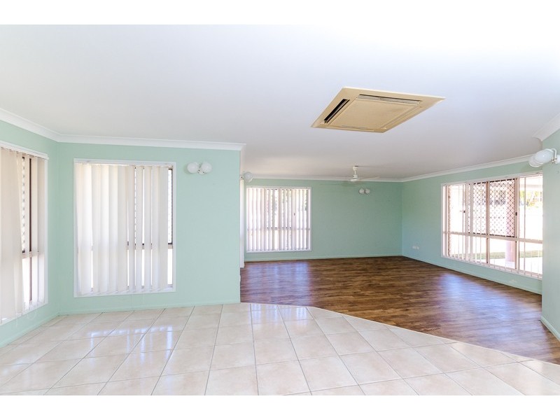 64 Aramac Drive, Clinton QLD 4680