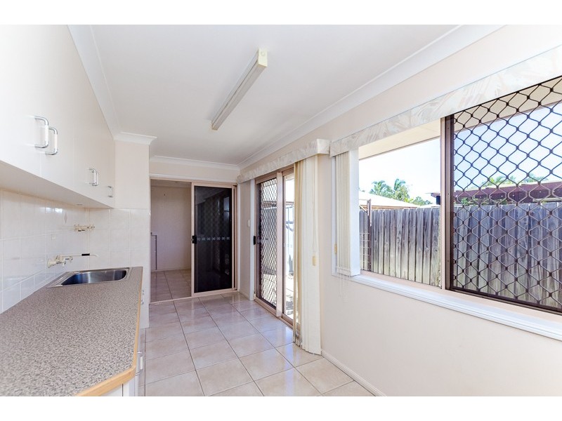 64 Aramac Drive, Clinton QLD 4680