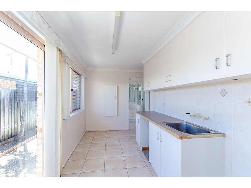 64 Aramac Drive, Clinton QLD 4680