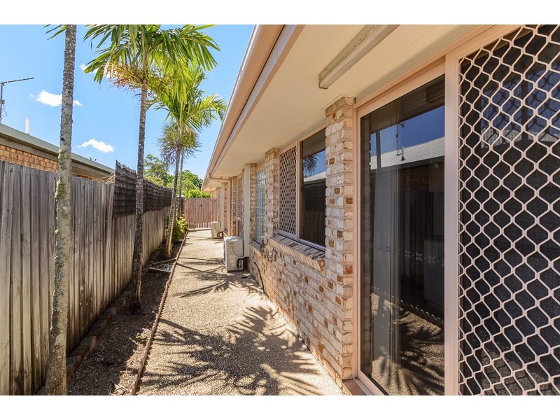 64 Aramac Drive, Clinton QLD 4680