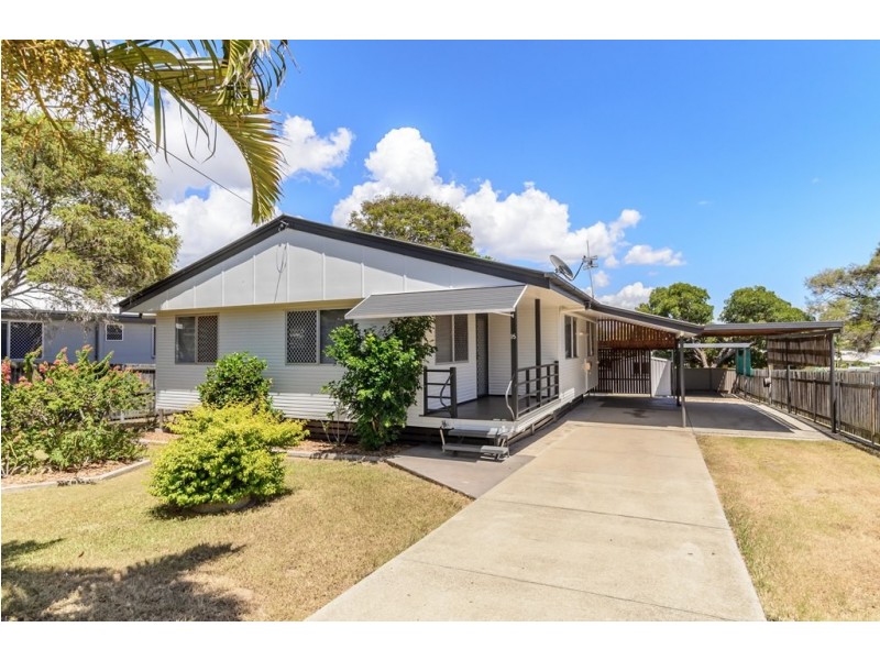 15 EMPEROR STREET, Toolooa QLD 4680