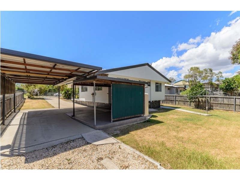 15 EMPEROR STREET, Toolooa QLD 4680