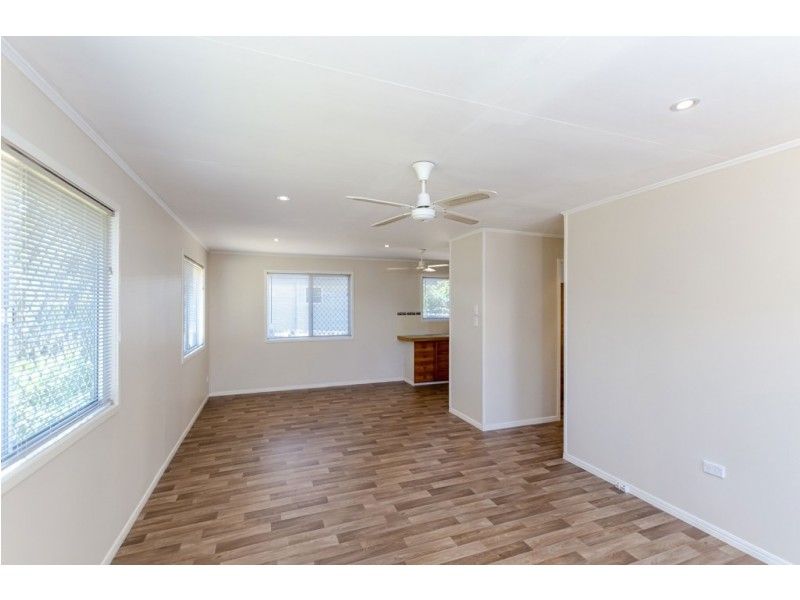 15 EMPEROR STREET, Toolooa QLD 4680