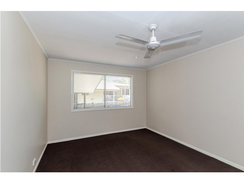 15 EMPEROR STREET, Toolooa QLD 4680