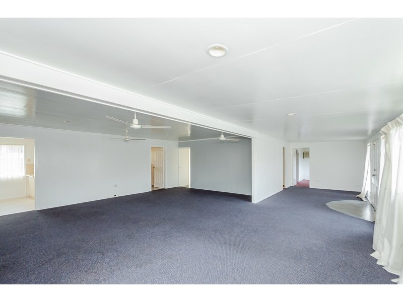 27 DALTON STREET, Clinton QLD 4680