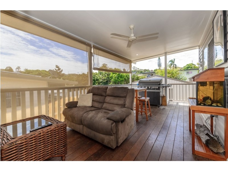 14 DOUGLAS AVENUE, Sun Valley QLD 4680