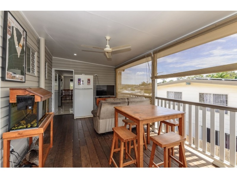 14 DOUGLAS AVENUE, Sun Valley QLD 4680