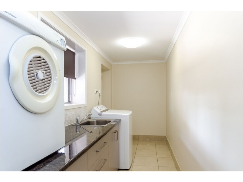 14 DOUGLAS AVENUE, Sun Valley QLD 4680