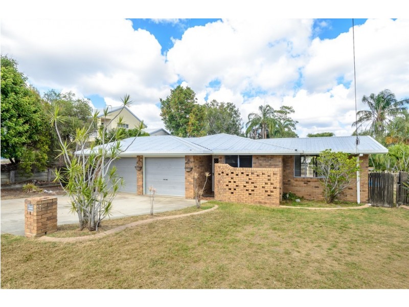 8 Sovereign Court, Clinton QLD 4680