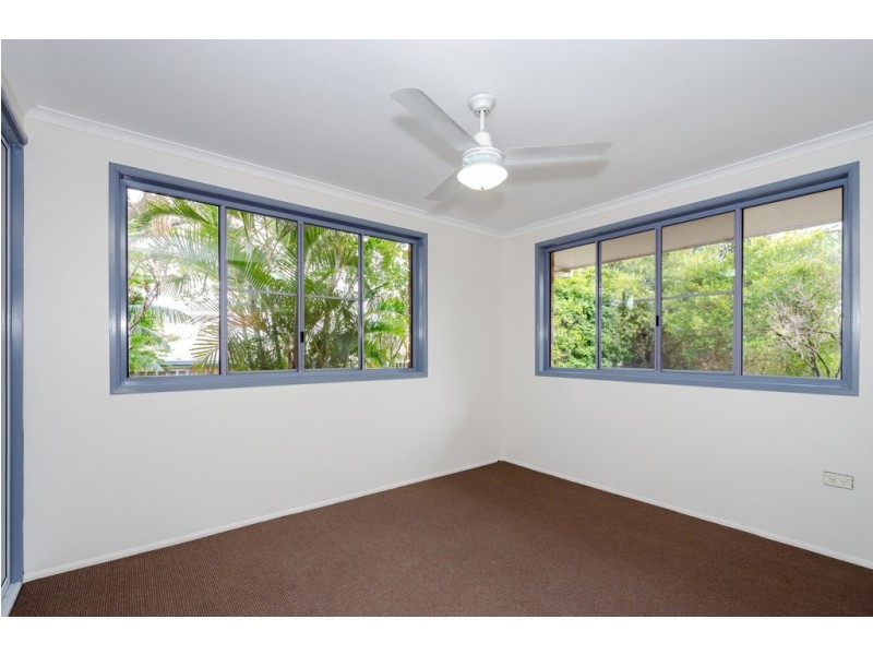 8 Sovereign Court, Clinton QLD 4680