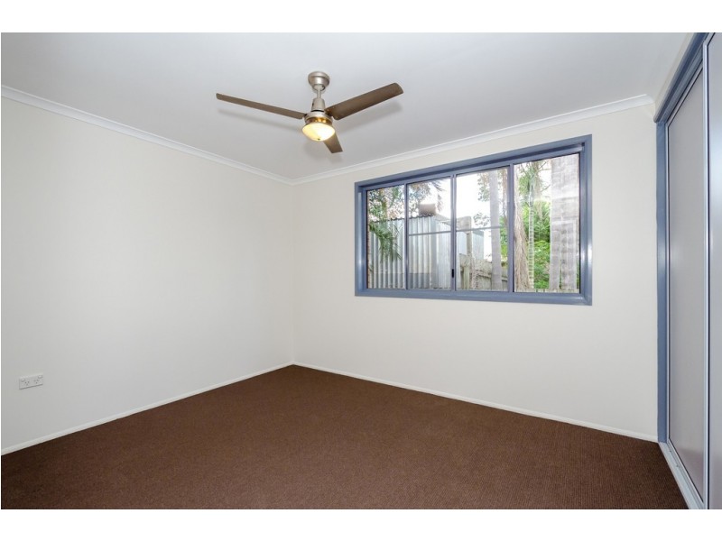 8 Sovereign Court, Clinton QLD 4680
