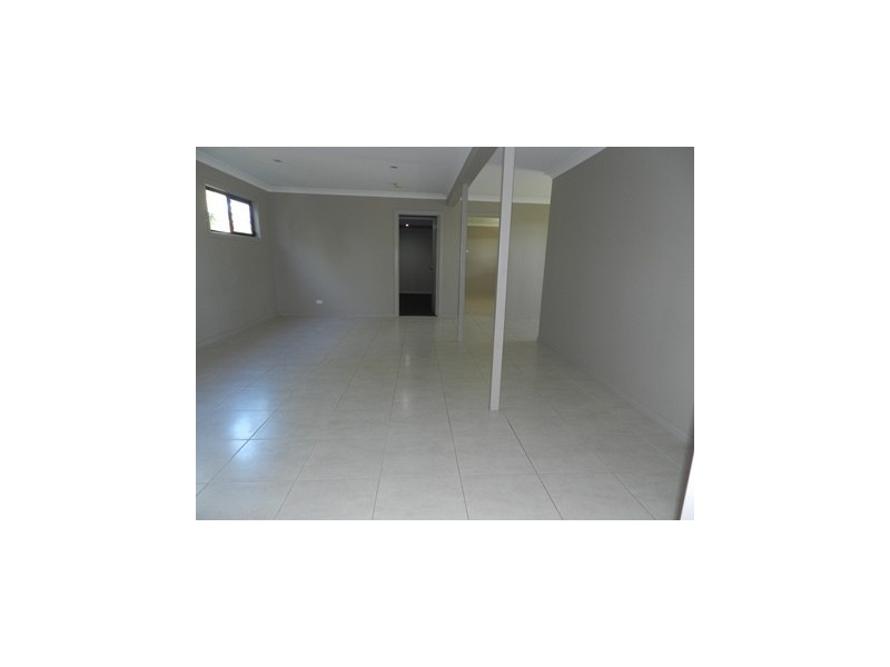 12 DON CAMERON DRIVE, Calliope QLD 4680