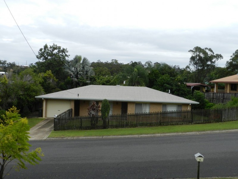 5 Keppel Ave, Clinton QLD 4680