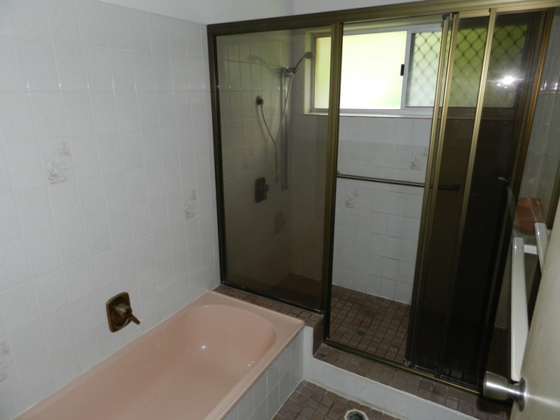 5 Keppel Ave, Clinton QLD 4680