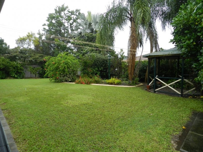 5 Keppel Ave, Clinton QLD 4680