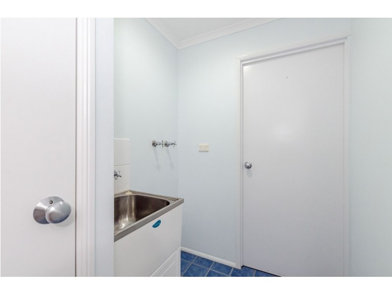 4 STITT CLOSE, Glen Eden QLD 4680