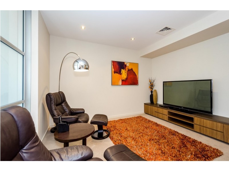 503/35 LORD STREET, Gladstone QLD 4680