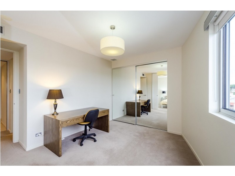 503/35 LORD STREET, Gladstone QLD 4680