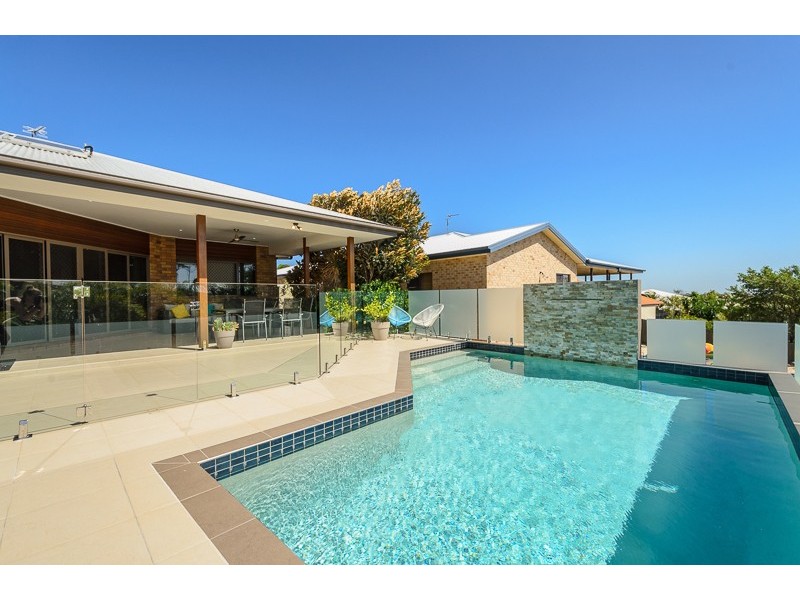 53 KATRINA BOULEVARD, New Auckland QLD 4680