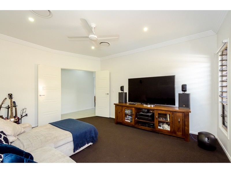 53 KATRINA BOULEVARD, New Auckland QLD 4680