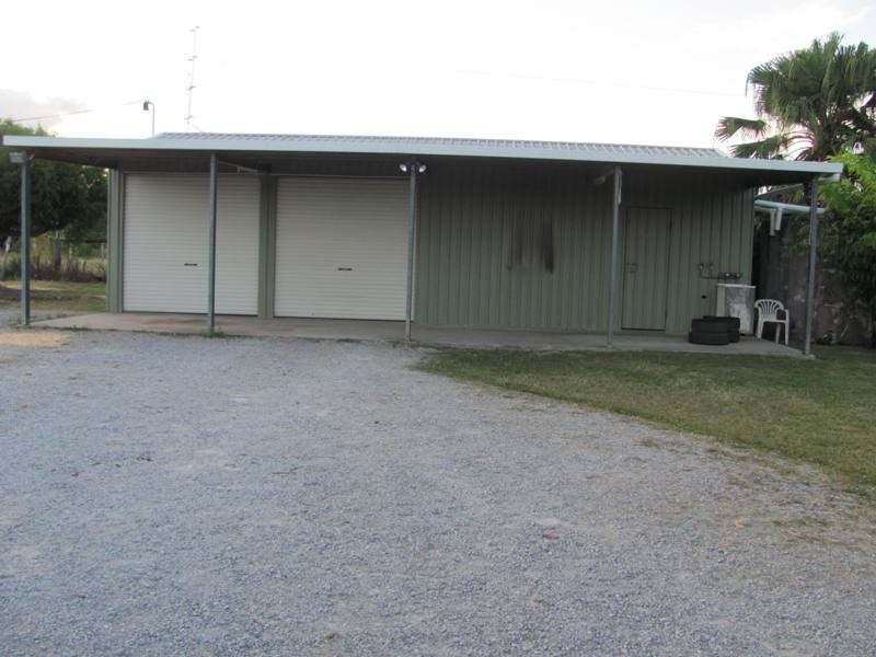 48 Koorawatha Drive, Bororen QLD 4678