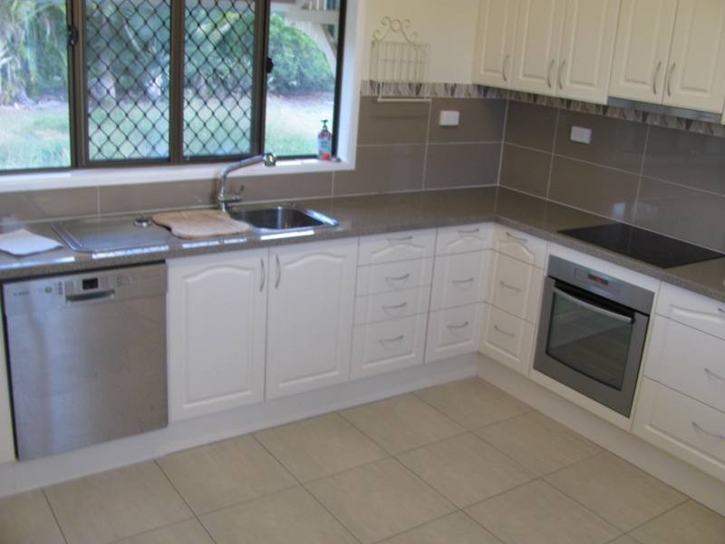 48 Koorawatha Drive, Bororen QLD 4678