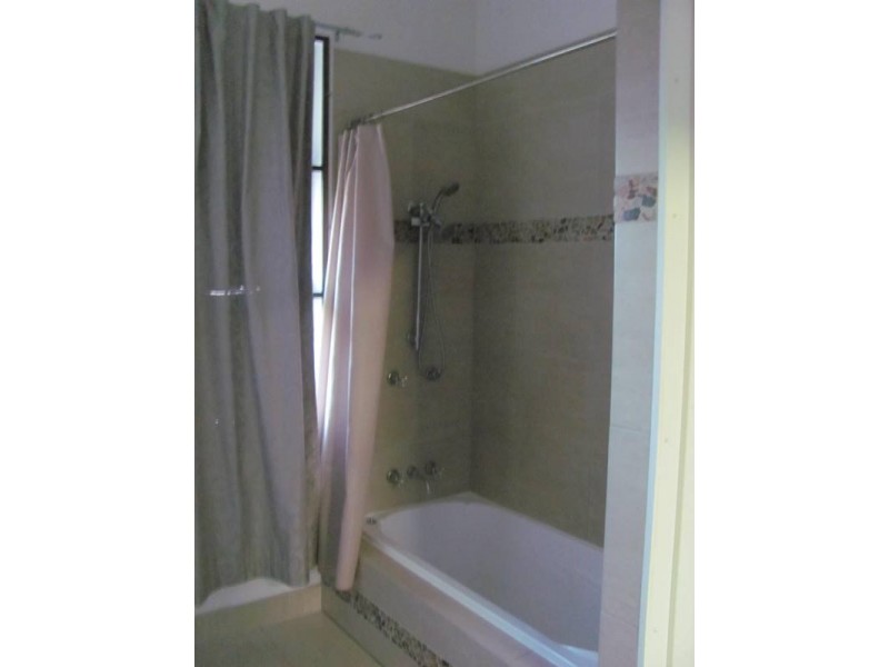 48 Koorawatha Drive, Bororen QLD 4678