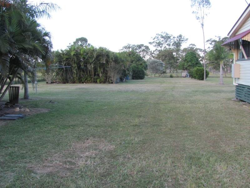 48 Koorawatha Drive, Bororen QLD 4678