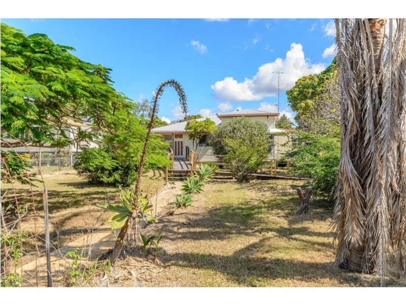 23 Wadeleigh Street, Bororen QLD 4678