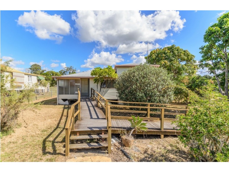 23 Wadeleigh Street, Bororen QLD 4678