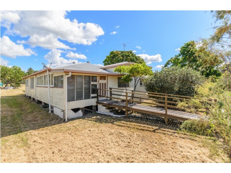 23 Wadeleigh Street, Bororen QLD 4678