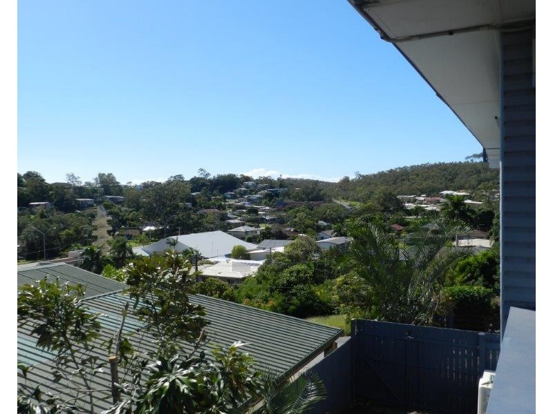 22 Walters Ave, West Gladstone QLD 4680