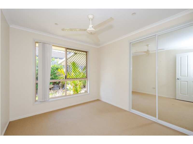 9 Lauren Court, South Gladstone QLD 4680