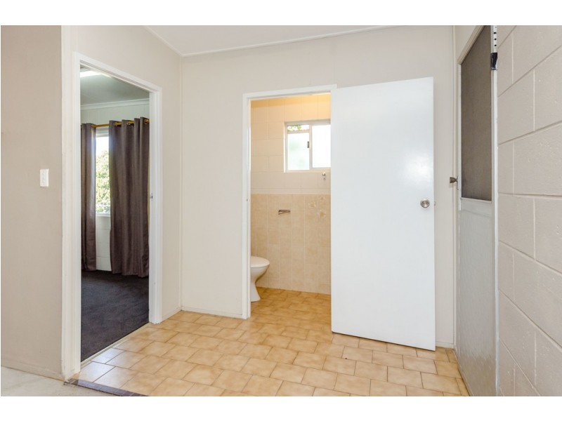 12 Potter Street, Clinton QLD 4680